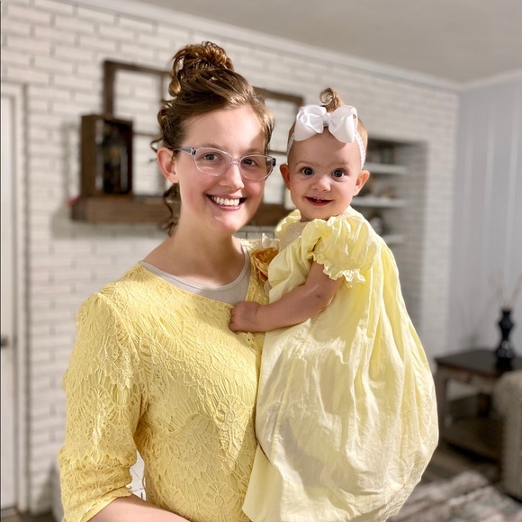 Meet your Posher, Krysten - Picture 10 of 11